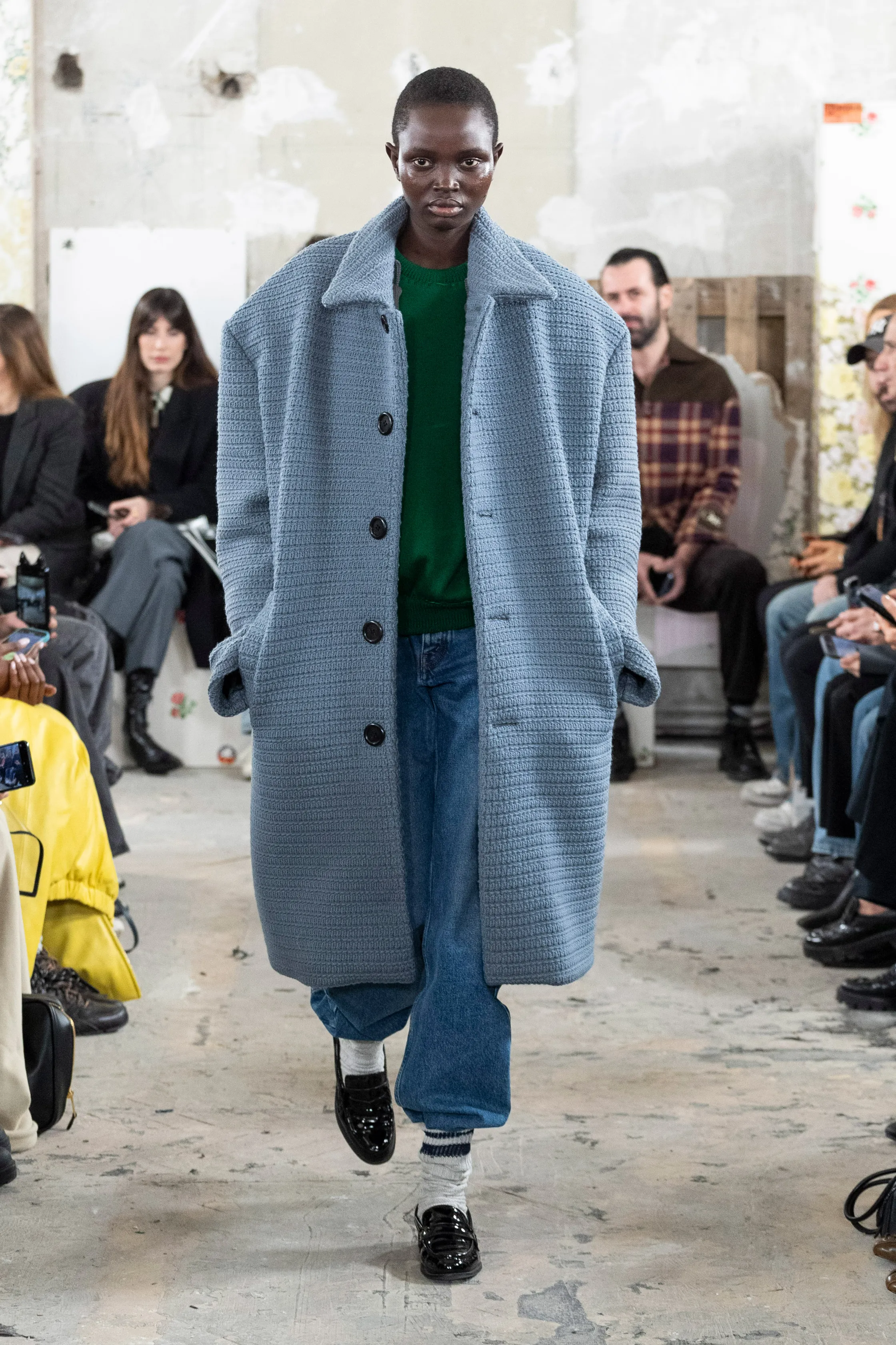 00026-meryll-rogge-fall-2025-ready-to-wear-credit-brand