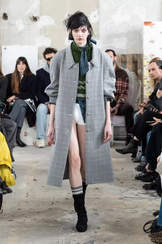 00011-meryll-rogge-fall-2025-ready-to-wear-credit-brand