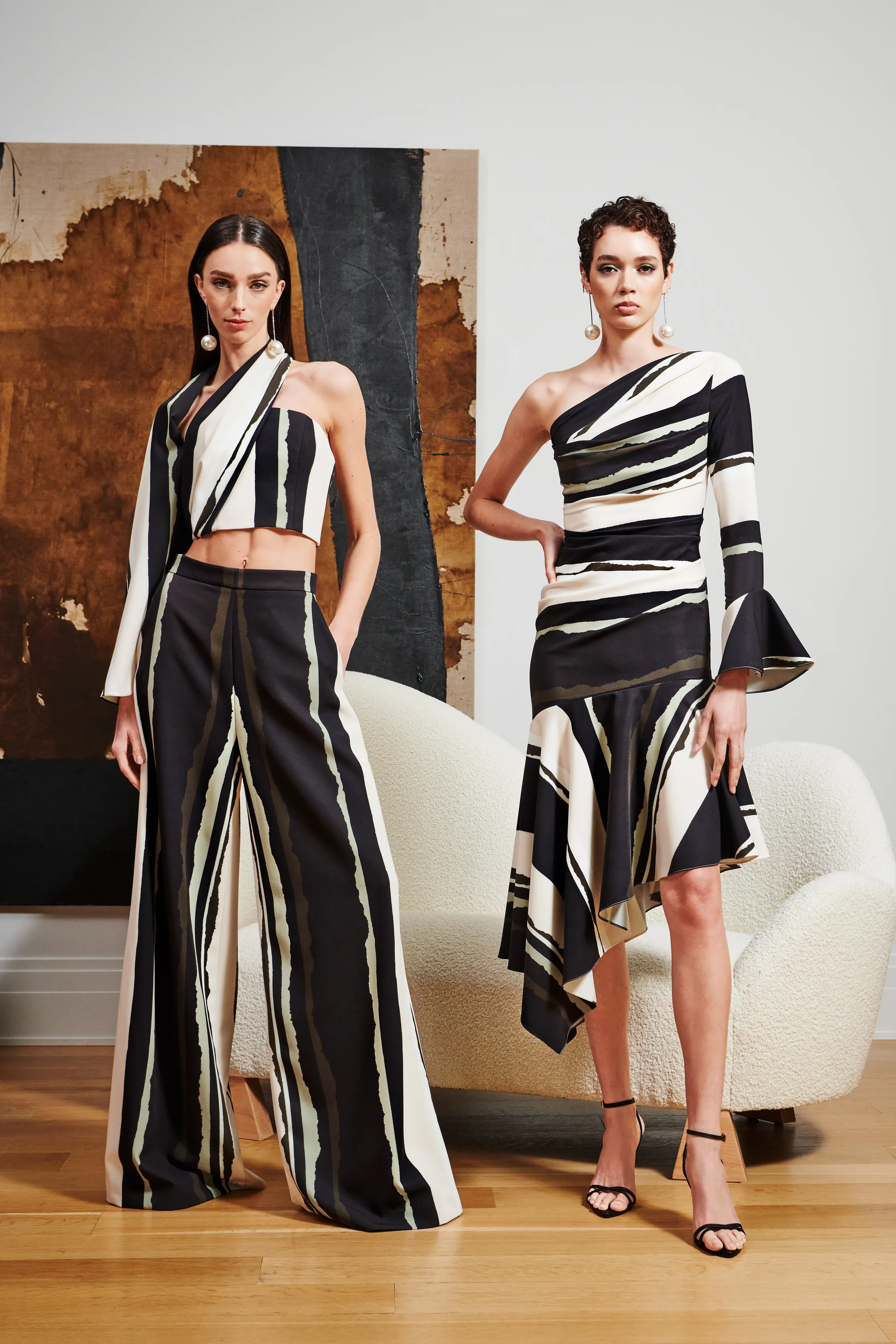 00008-christian-siriano-resort-2024-credit-shane-lavancher