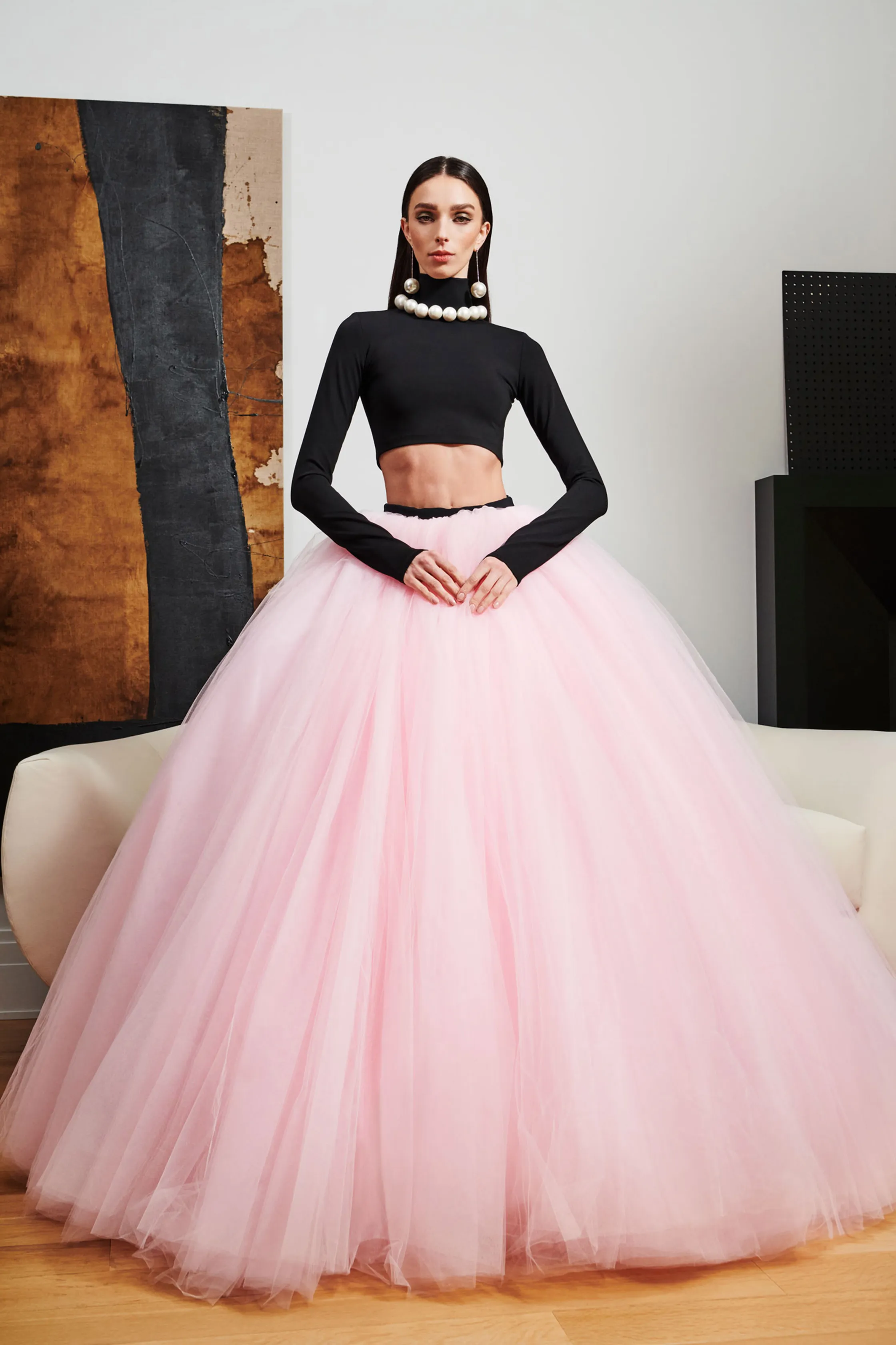 00024-christian-siriano-resort-2024-credit-shane-lavancher