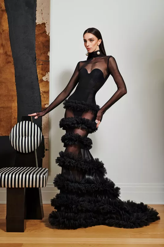00019-christian-siriano-resort-2024-credit-shane-lavancher