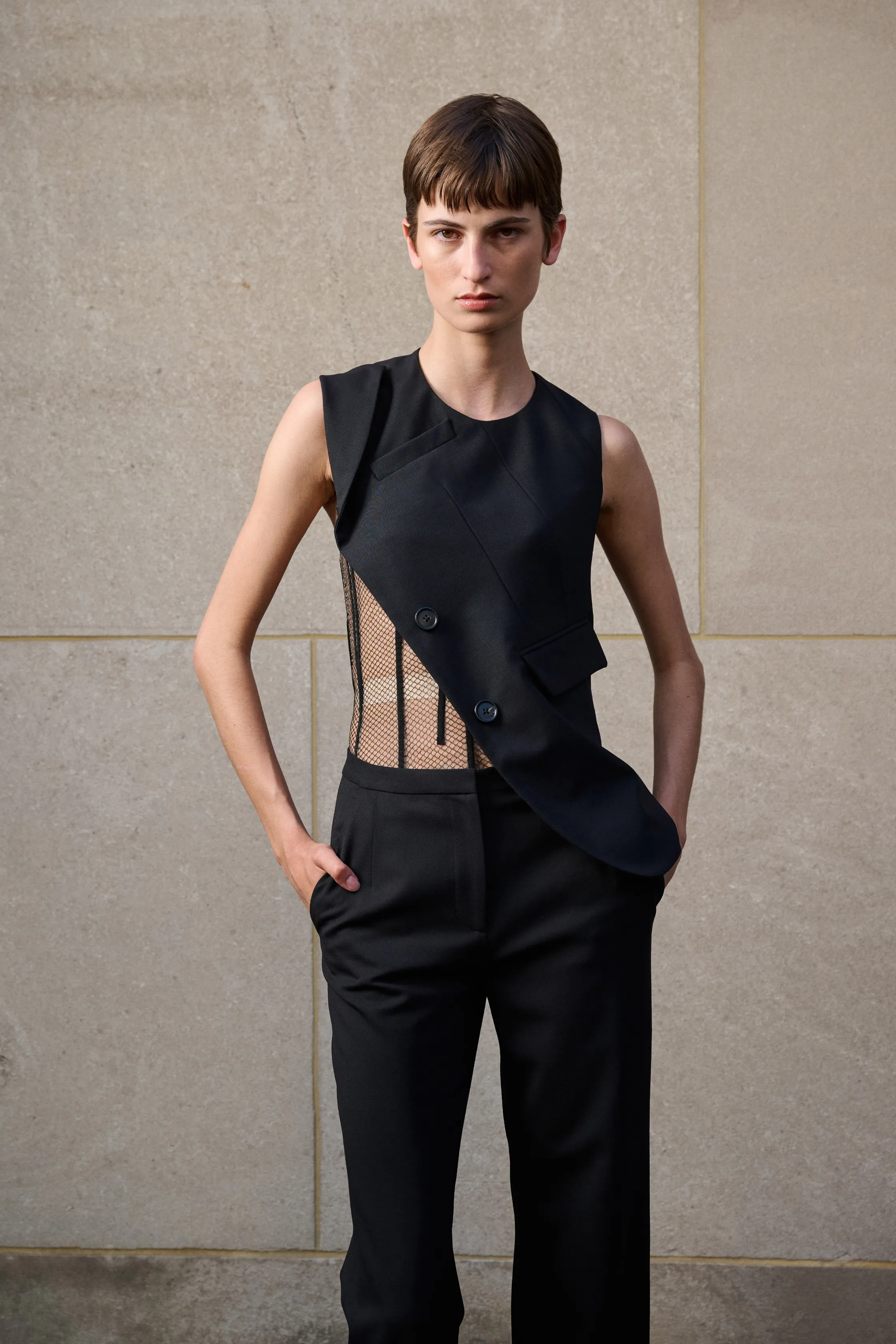 00032-monse-resort-2025-credit-soraya-zaman-brand